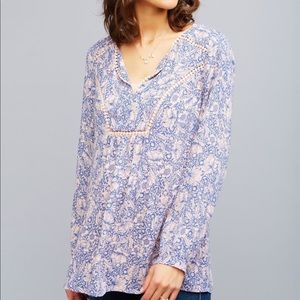 Daniel Rainn floral maternity blouse